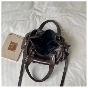 Donkerbruine grote PU lederen retro shopper schoudertas crossbody tas voor dames dagelijks.