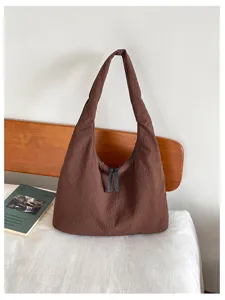 Brown slouchy hobo shoulder bag for women, large capacity minimalist casual daily tote bag.