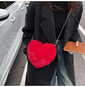 Fashion plush heart crossbody bag for women winter cute chain shoulder bag casual handbag