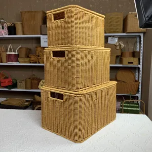 Imitat-Rattan Aufbewahrungskorb mit Deckel, stapelbarer Heim-Organizer für Kosmetika Snacks.