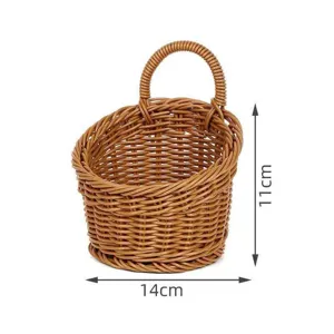 Brauner geflochtener Hängekorb, Rattan-Wandaufbewahrung für Küche Zwiebeln und Knoblauch 14cm
