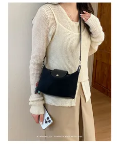 Women black nylon shoulder bag retro minimalist crossbody commuter handbag stylish everyday bag