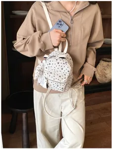 Sac à dos mignon style japonais imprimé étoiles pour femme, sac de loisirs élégant.