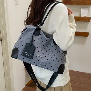 Sac cabas épaule rétro à pois pour femmes, sac bandoulière décontracté avec poignées et design élégant.