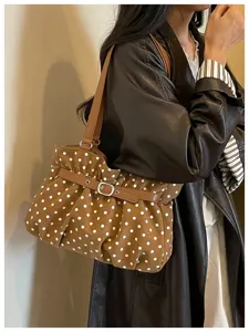 Elegante bolso de hombro marrón con lunares para mujer, bolso de axila moderno de gran capacidad.
