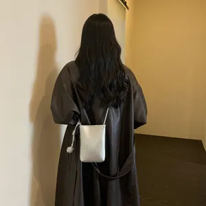 Borsa a tracolla mini monocolore alla moda per donna con dettaglio nodo chic