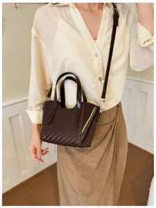 Sac bandoulière femme en cuir tressé élégant sac porté épaule décontracté avec poignée chic