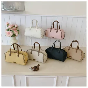 Vintage Boston handtas voor dames met contraststiksels, stijlvolle PU lederen schoudertas.