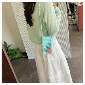 Handgemachte gehäkelte Handytasche, leichte Sommer Damen Umhängetasche kleine Schultertasche.