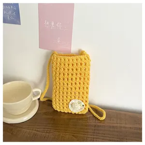 Handgemachte gewebte hohle Handytasche Sommer lässig süße gelbe Häkel Umhängetasche für Damen