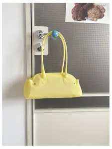 Minimalistική τσάντα ώμου σε χρώμα καραμέλας για γυναίκες, κομψή τσάντα χειρός.