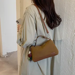 Koreanische Mode Pendler Handtasche lässige Kontrastfarbe Schulter Umhängetasche für Damen.