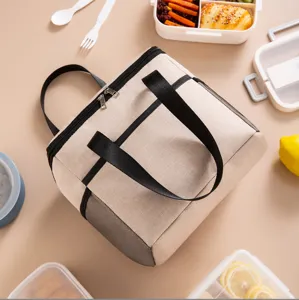 Large capacity insulated lunch bag waterproof bento cooler bag for office school picnic use.