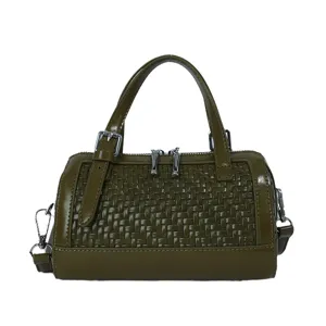 Borsa a mano a cuscino in pelle PU intrecciata verde, elegante borsa a tracolla casual.
