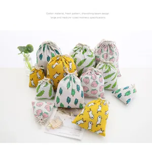 Bolsas de almacenamiento de algodón con cordón detalle, bolsitas estampadas para regalos y viajes.