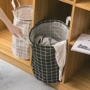 Cesto portabiancheria pieghevole in tessuto con motivo a quadri, contenitore portaoggetti per casa.