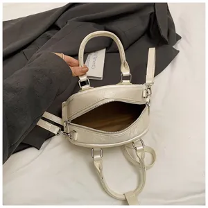Chique witte bowling schoudertas, hippe Koreaanse PU lederen handtas voor dames en meisjes.