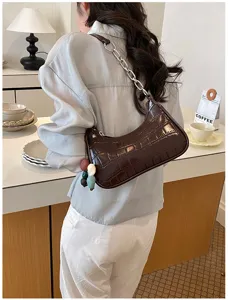 Brown crocodile pattern shoulder bag for women, stylish underarm bag with chain strap and charms