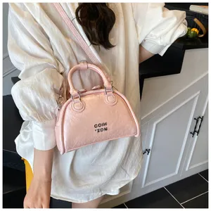 Stijlvolle roze bowlingtas van PU leer in Koreaanse stijl, hippe schoudertas voor dames.