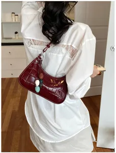 Stylish dark red crocodile pattern hobo shoulder bag for women, chic casual underarm bag.
