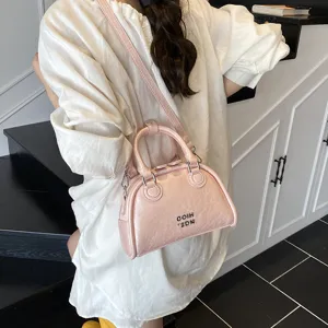 Chique roze bowling schoudertas voor dames, hippe PU lederen crossbody tas voor dagelijks gebruik.