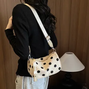 Modieuze damestas schoudertas met stippen, casual crossbody kussen tas voor dagelijks gebruik.
