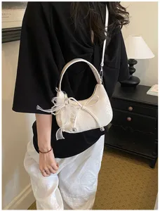 French woven crescent bag 2026 new style textured fashion shoulder bag solid color underarm bag