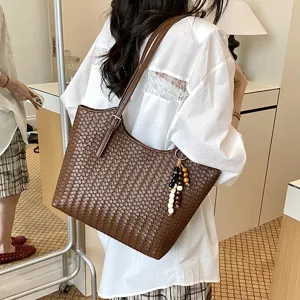 Borsa a spalla da donna in pelle intrecciata marrone, elegante borsa casual per tutti i giorni.