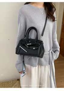 Korean chic minimalist leather shoulder handbag stylish retro commuter crossbody bag for women
