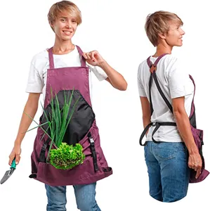Tuinoogstschort met grote Oxford stoffen zakken en kruisbanden voor praktische toepassingen.