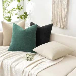 Chenille kussen voor bank en bed, zachte decoratieve sierkussenhoes in moderne stijl.