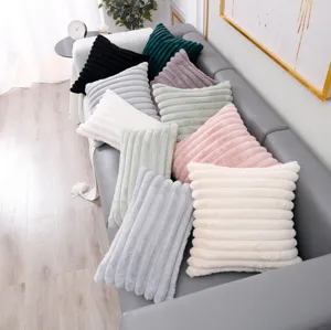 Coussin moelleux à rayures peluche coussin pour canapé de salon chambre décoration douce.