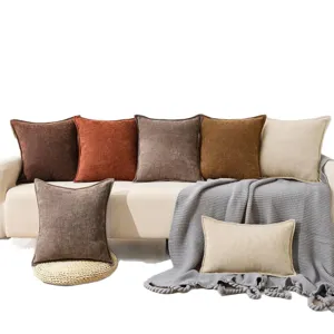 Kissenbezug Set im nordischen Stil aus Chenille mit Biese für Sofa und Wohnzimmer Dekoration.