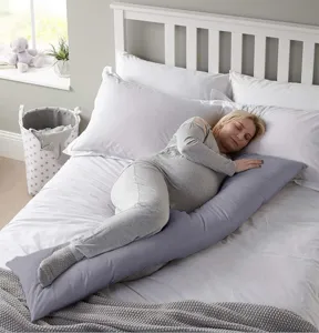 Lungo cuscino per corpo grigio da letto, cuscino gravidanza comodo per supporto schiena