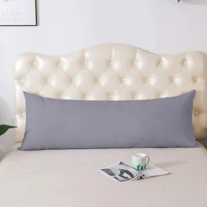 Grigio cuscino per il corpo per letto e divano, lungo cuscino per schienale rettangolare.