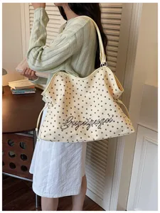 Sac cabas de design de niche coréen pour femmes, nouveau sac à bandoulière d'été de grande.