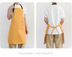 Tablier étanche réglable pour cuisine de restaurant et travail avec poches pratiques.