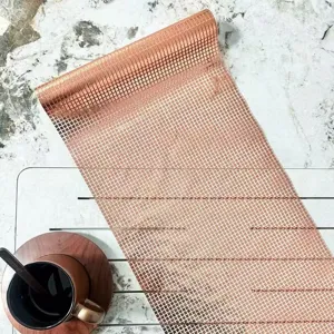 Roségoud grid pailletten tafelloper voor feest eettafel decoratie elegante tafelsetting