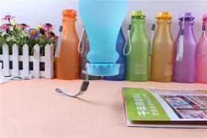 Candy color frosted plastic water bottle, soda bottle shape, portable sports cup 550ml.