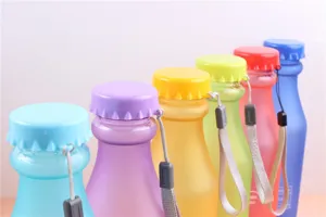Candy color frosted plastic water bottle 550ml portable sports drinking cup with lid