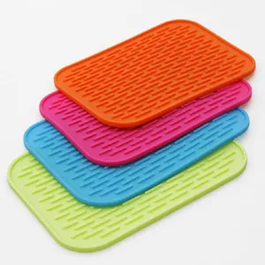 Tovaglietta in silicone colorata tappetino scolapiatti resistente al calore cucina antiscivolo