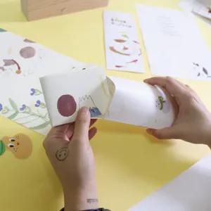 Cute cat Japanese style stationery letter paper and envelope set for writing love letters.