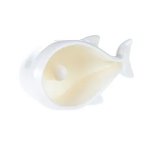 Süßer Beluga Wal Keramik Fruchtgabel Halter Basis kreativer Tier Zahnstocher Ständer.