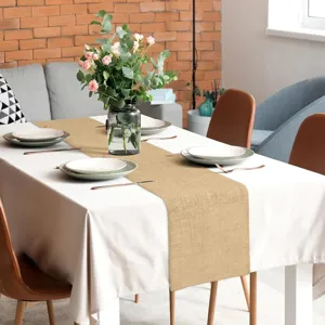 Natuurlijke jute tafelloper rustiek linnen bruiloft feest eettafel decoratie keuken