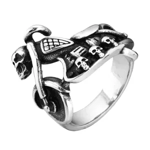 Punk rock gothische doodskop motorring voor heren, vintage biker statement sieraden.