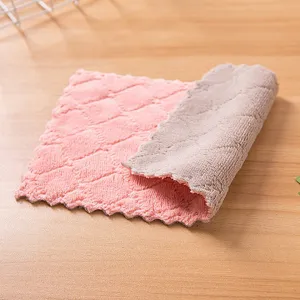 Double-sided dual-color coral fleece cleaning cloth, highly absorbent and lint-free kitchen towel.
