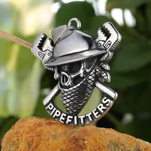 Stainless steel punk skull pipefitters pendant necklace for men vintage biker jewelry accessory.