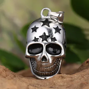 Herren Edelstahl Punk Totenkopf Anhänger Kette mit schwarzen Sternen im Biker Rock Stil.