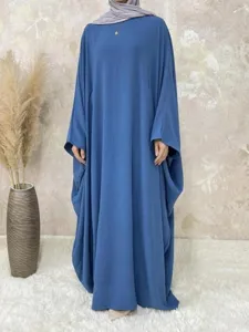 Close-up and full view of the casual batwing sleeve solid color loose maxi dress, elegant design.