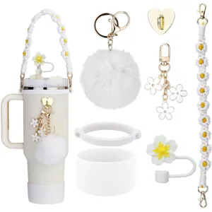Bekers accessoires set met madeliefje gevlochten riem, pompon sleutelhanger en siliconen laars.